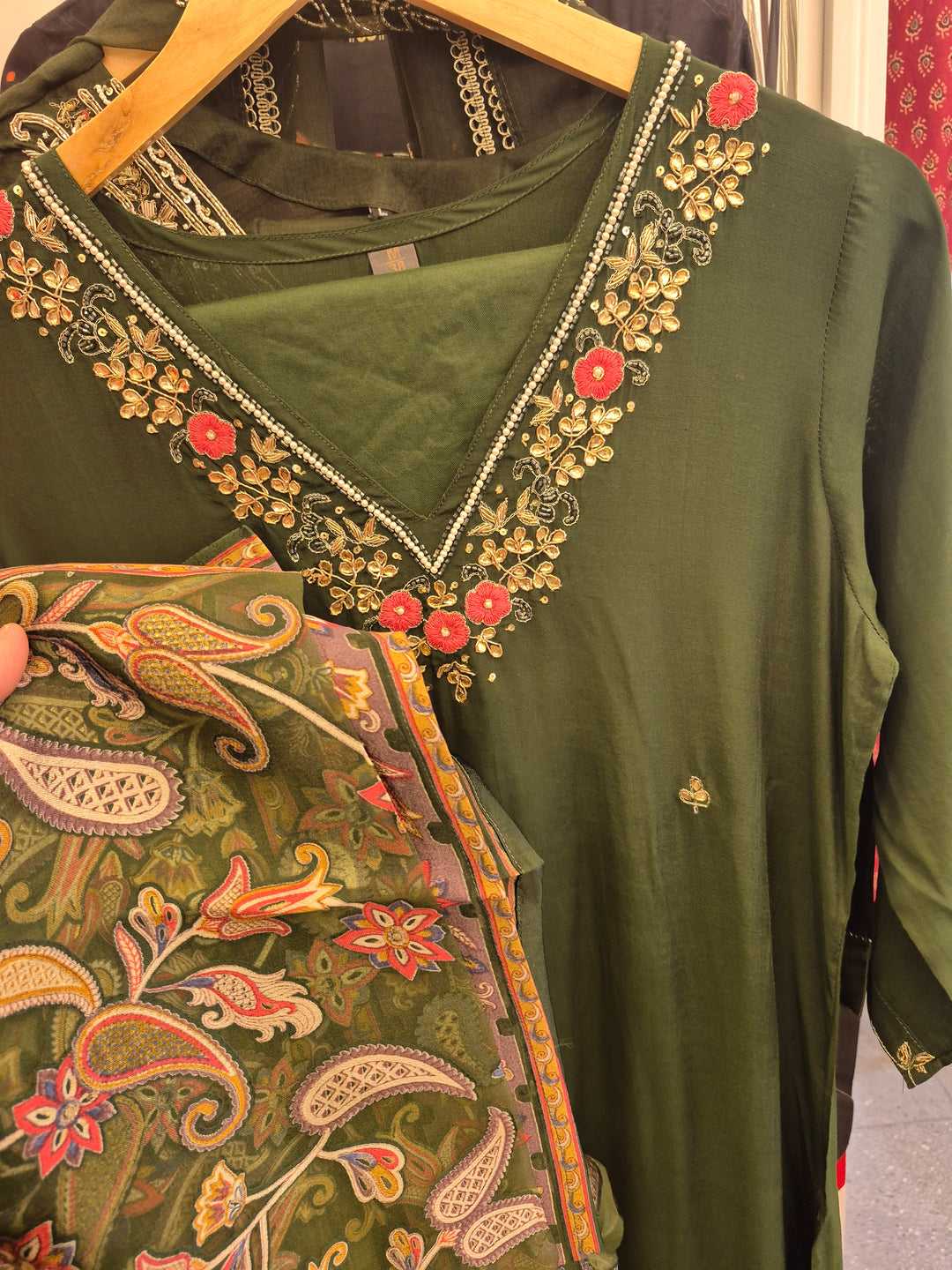 DUPATTA SET GREEN