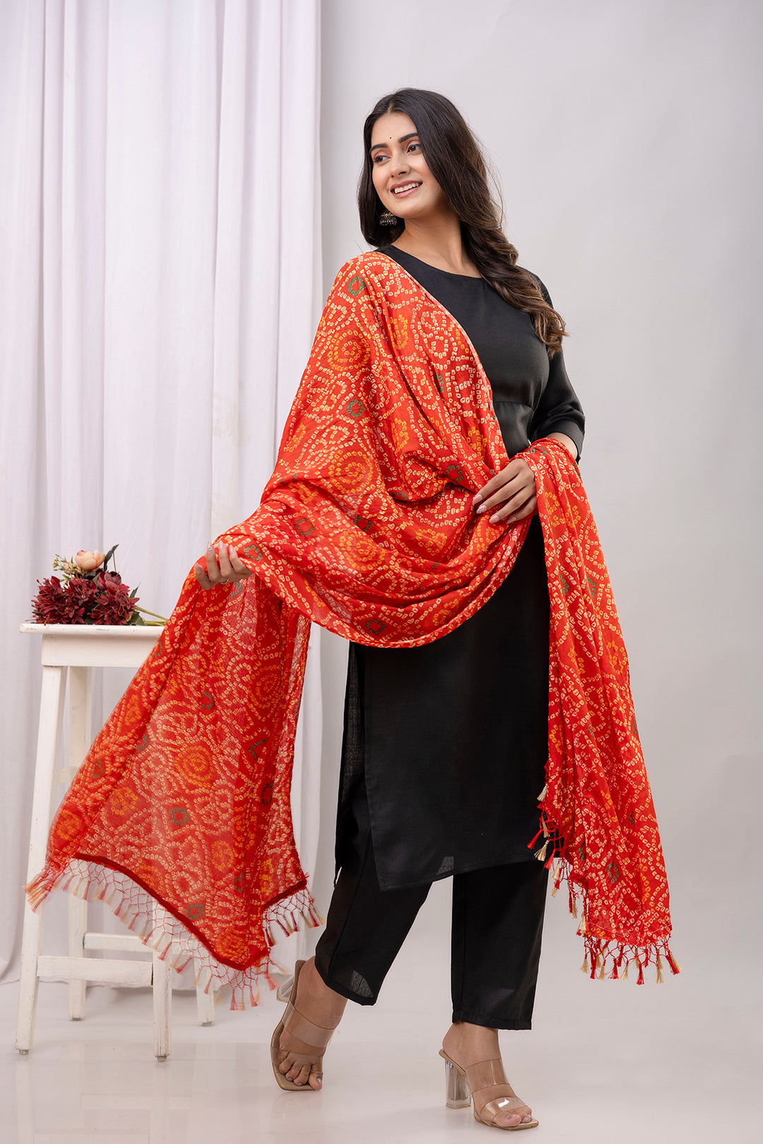 DUPATTA SET-Black straight kurta set with printed dupatta