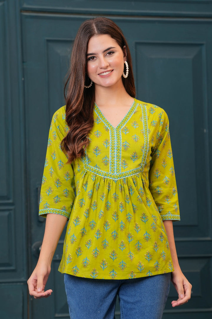 TOP-Cotton Printed Flared