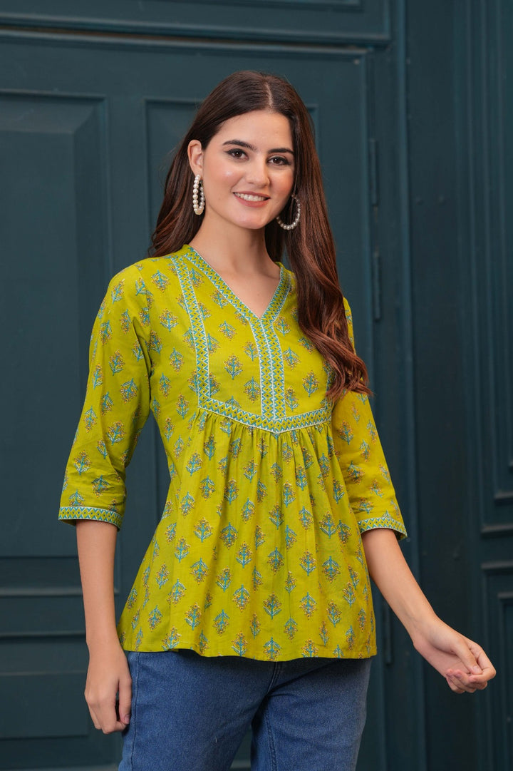 TOP-Cotton Printed Flared