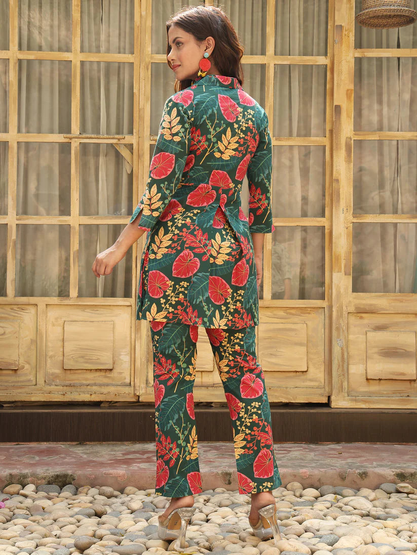 CO-ORDS-Green Cotton Printed Flared Coller