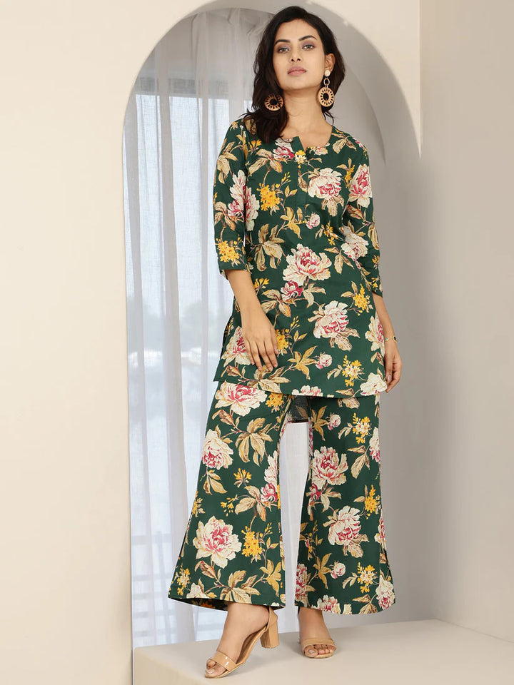 CO-ORDS-Green Cotton Printed Straight Round Neck