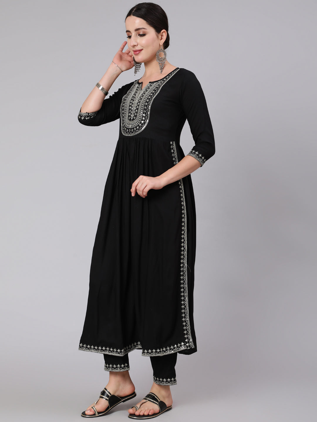 KURTA PANT - Embroidered Flared 3/4 Sleeve Round Neck Kurta Set (Black)