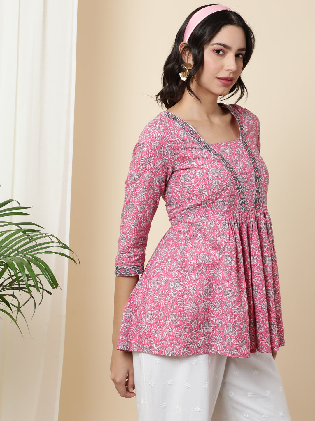 TOP - PINK, COTTON SHORT LENGTH