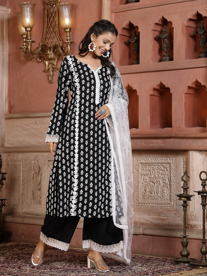 DUPATTA SET-Floral Printed Rayon Straight