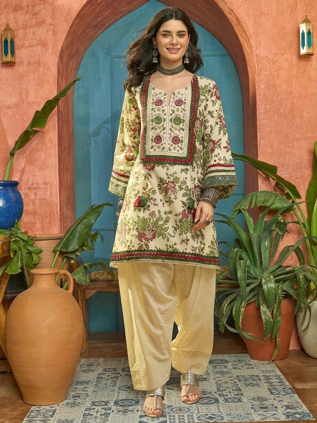 CO-ORDS-Floral Top Farsi Shalwar