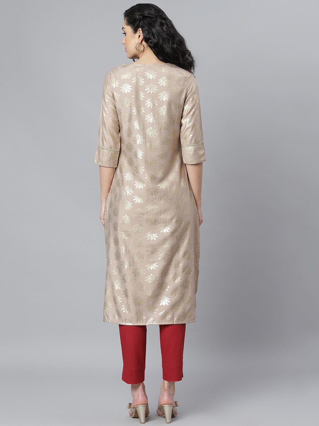 KURTA - Women's Gold Printed Rayon Straight Kurta