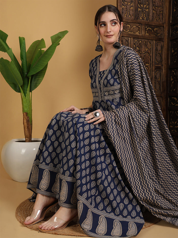DUPATTA SET-Flared Pure Cotton