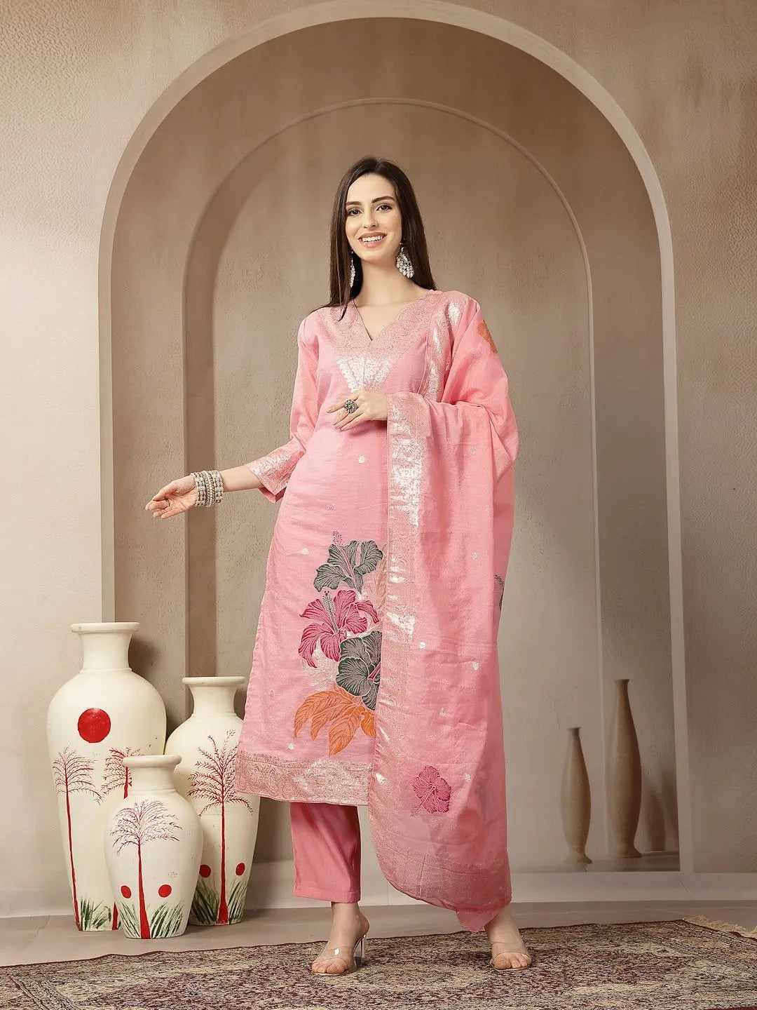 DUPATTA SET-Peach Chanderi Silk Floral Straight Kurta Set with Dupatta