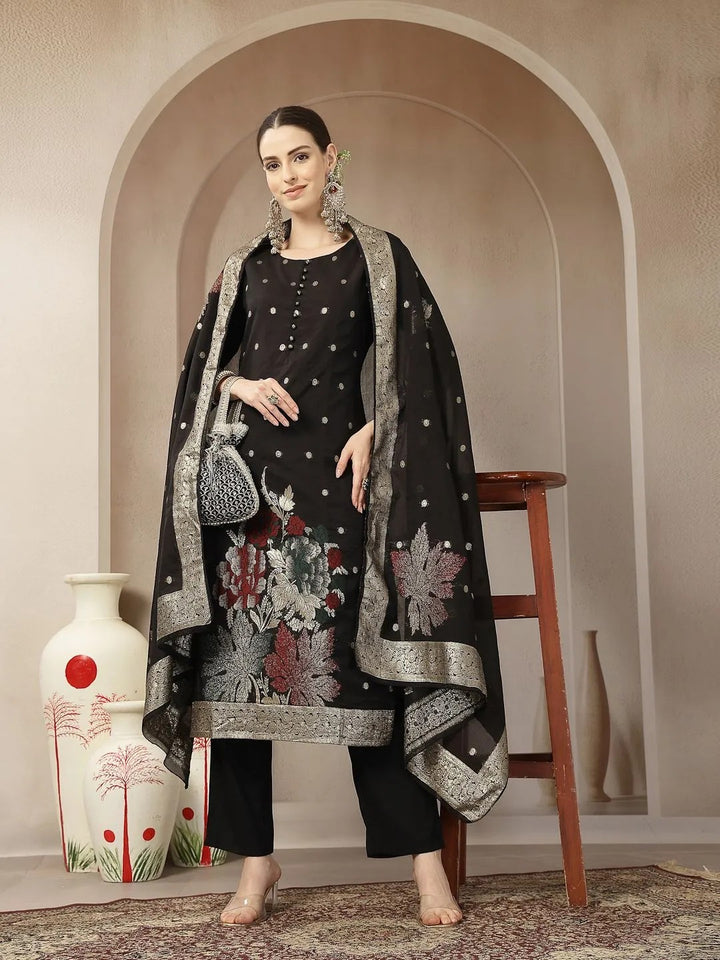DUPATTA SET-Black Chanderi Silk Floral straight Kurta Set with Dupatta