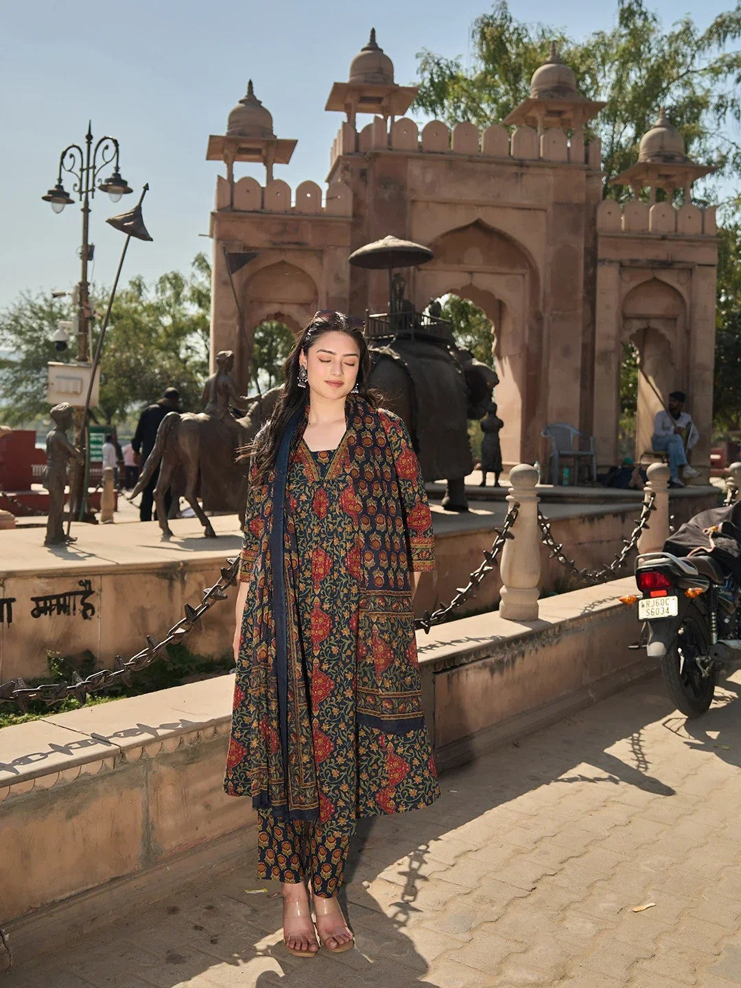DUPATTA SET-Anarkli One Pocket