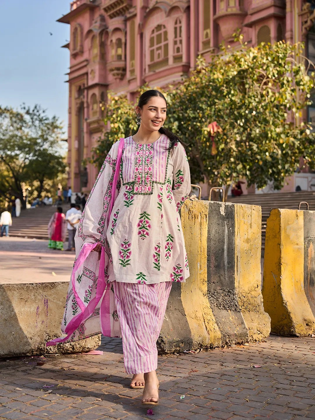 DUPATTA SET-Patiala style Floral Lace-Work