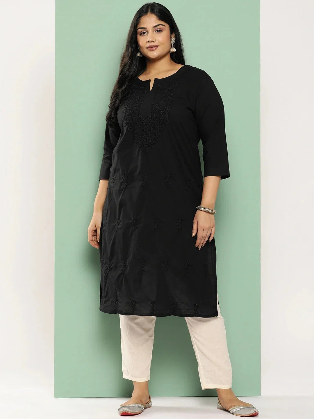 KURTA-Black Embroidered Plus Size