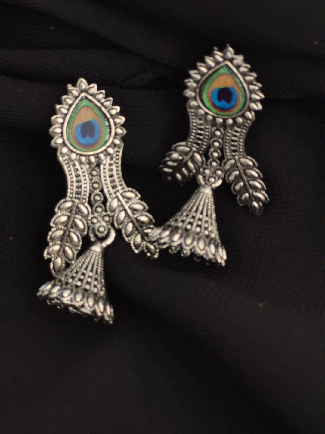 EARRINGS-D
