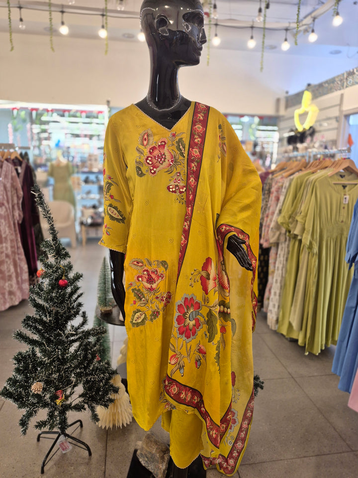 DUPATTA SET - Pure Chinon Straight fit Yellow color 102420