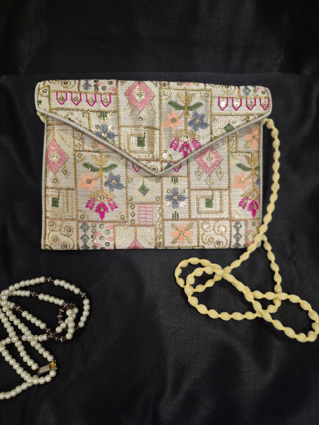 BAG SLING - Ethnic, Embroidered & Multicolor