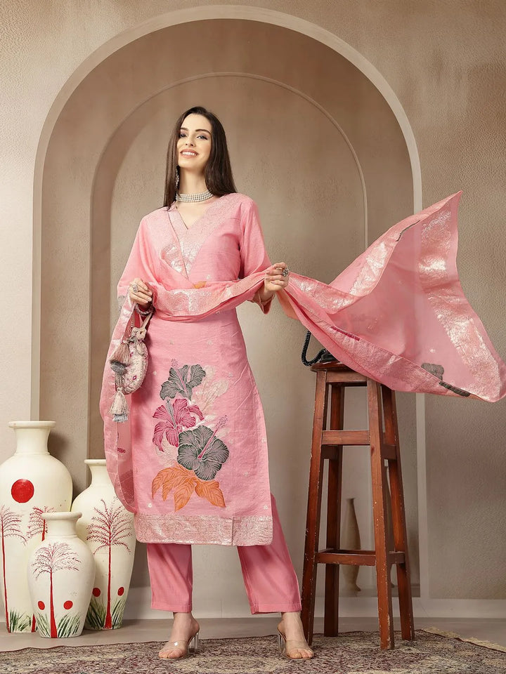 DUPATTA SET-Peach Chanderi Silk Floral Straight Kurta Set with Dupatta
