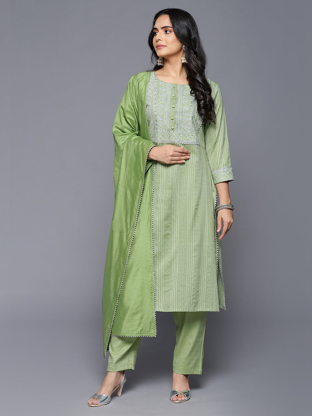 DUPATTA SET-GREEN LINEN SET WITH DUPATTA