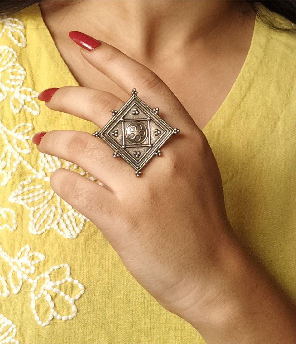 RINGS-Brass01