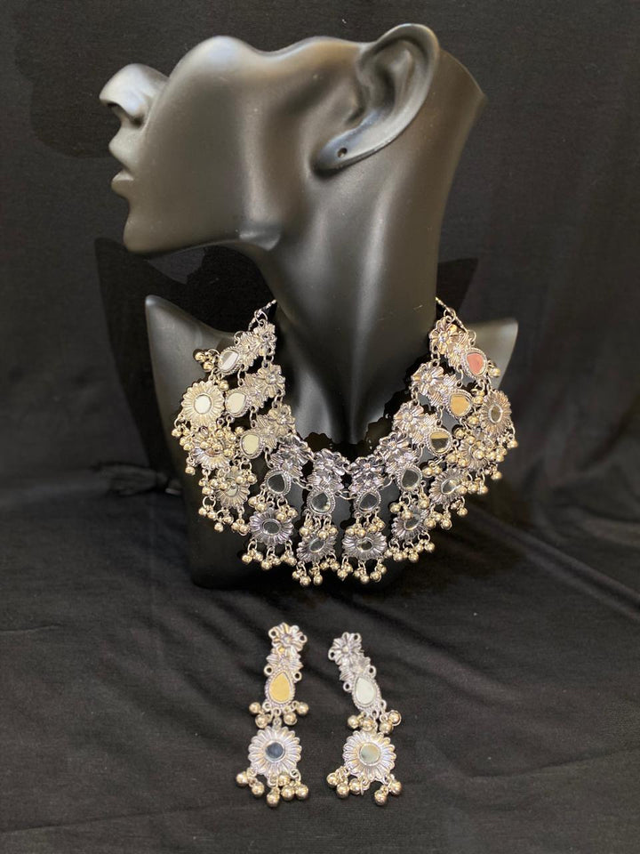 NECKLACE SET-D
