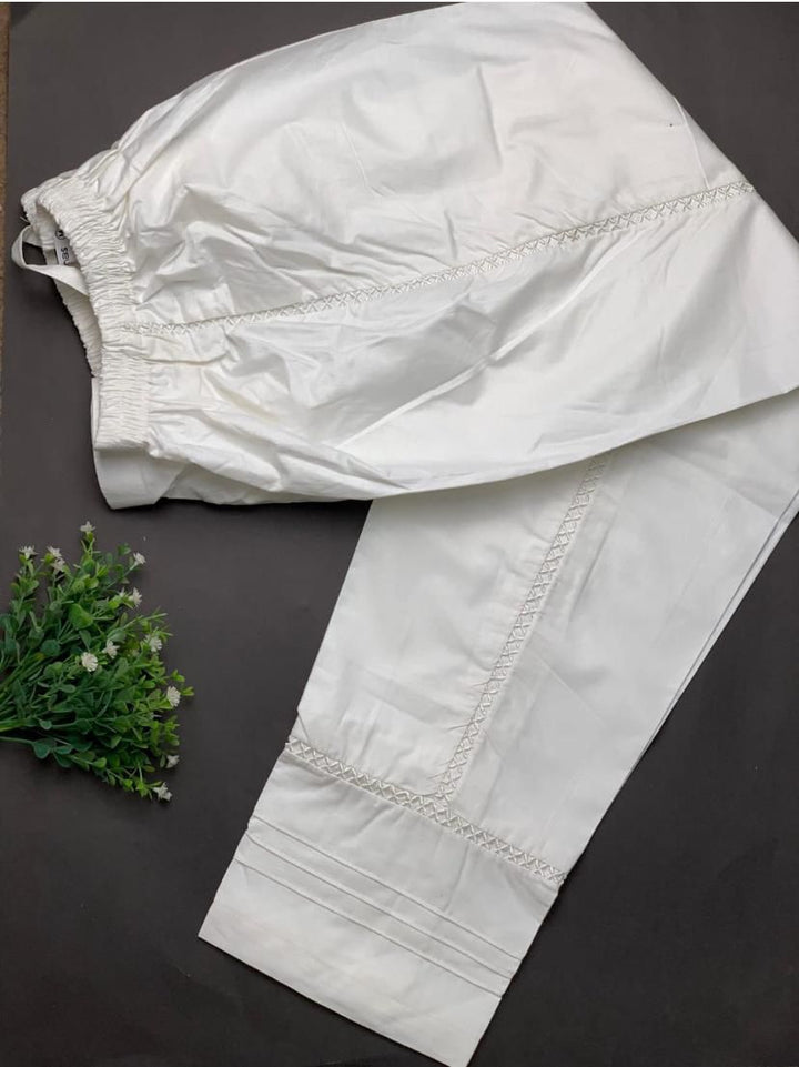 PANT EMBROIDERED SOLID