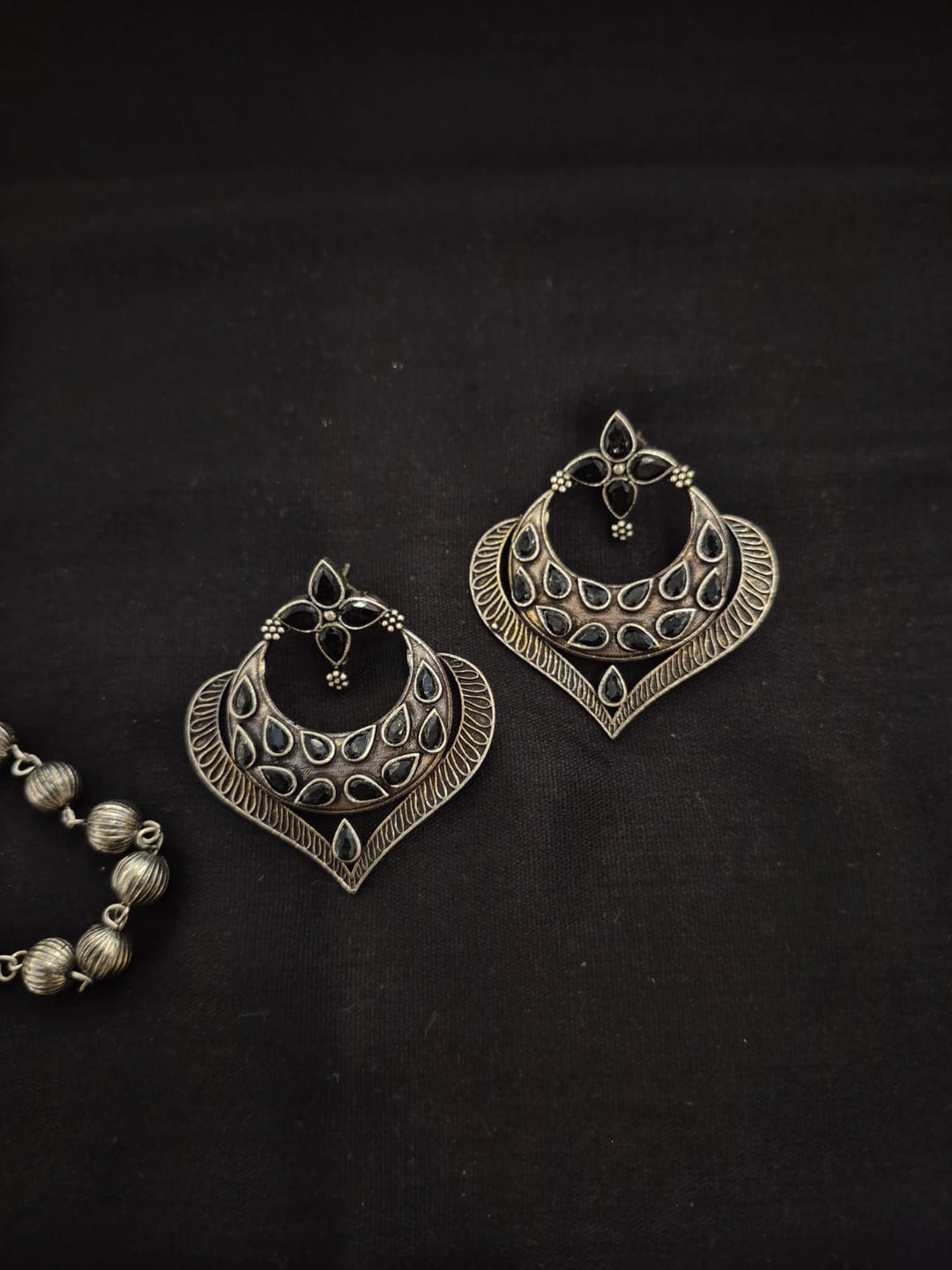 EARRINGS-F