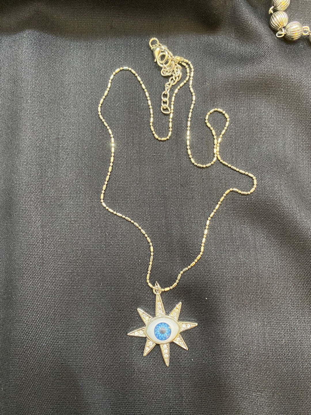 NECKLACE-A