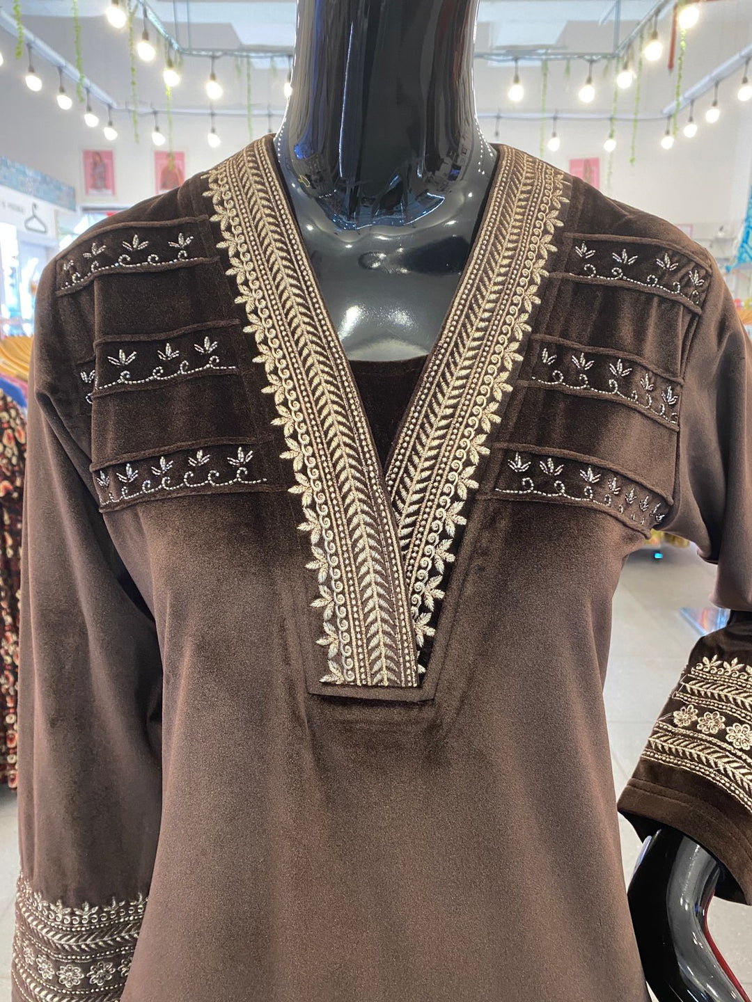 DUPATTA SET - Lux Velvet Chocolate brown 102402