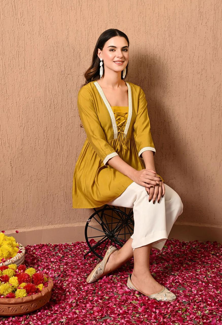 TOP-Turmeric Cotton Short Top