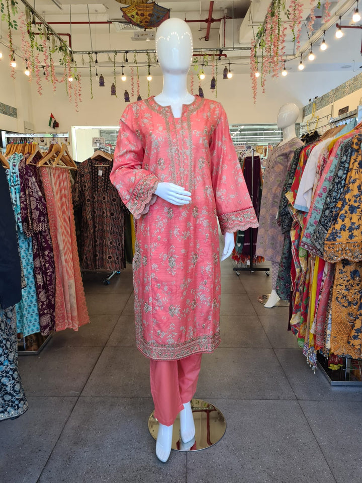 DUPATTA SETS-Straight Emb Peach