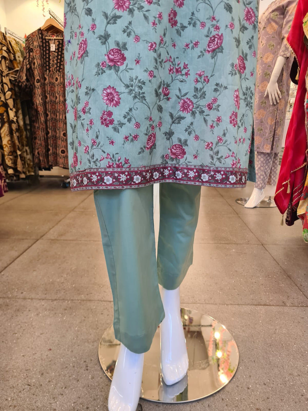 DUPATTA SETS-Straight Print Grapes