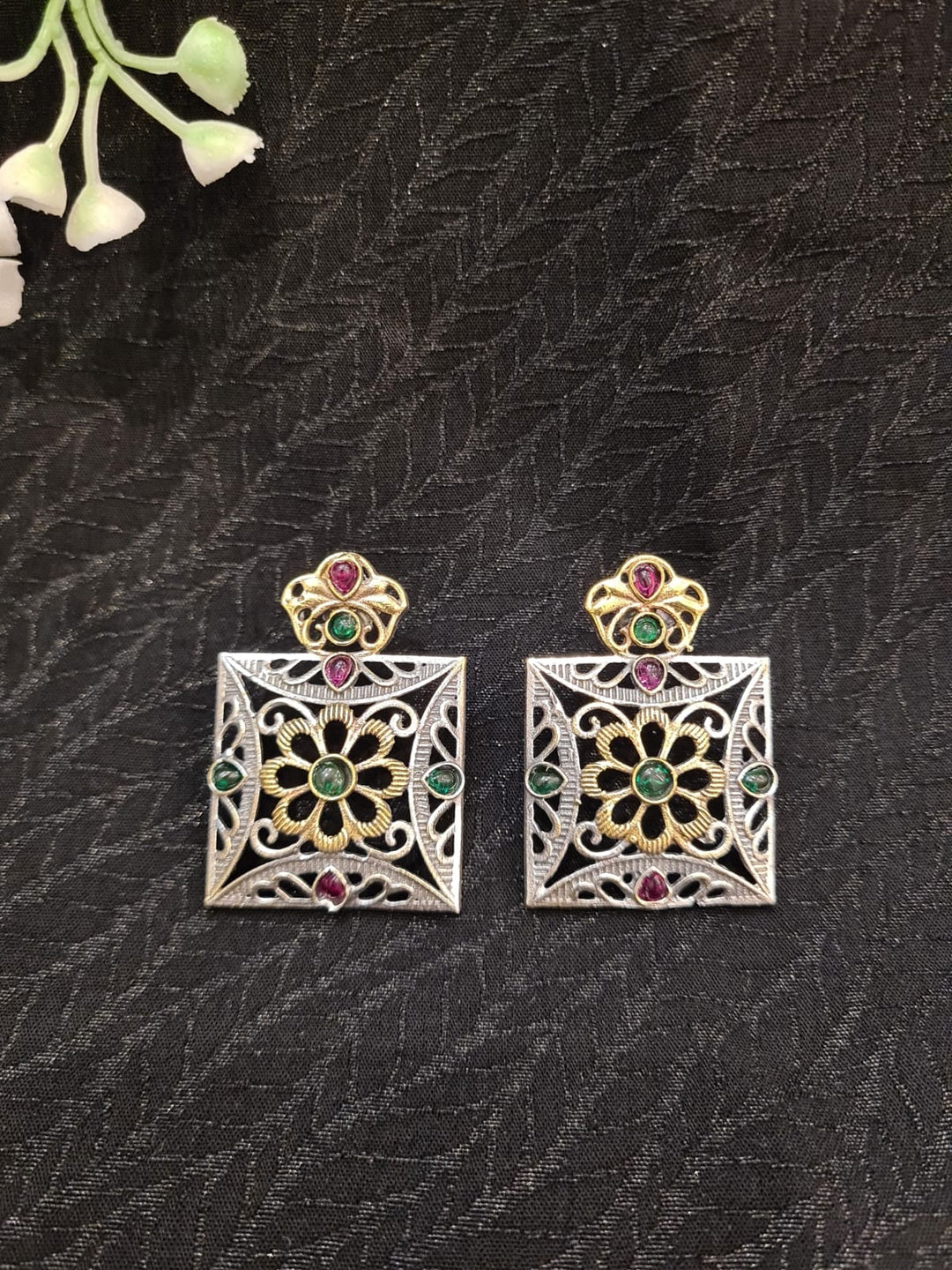 EARRINGS-Oxidized Stones