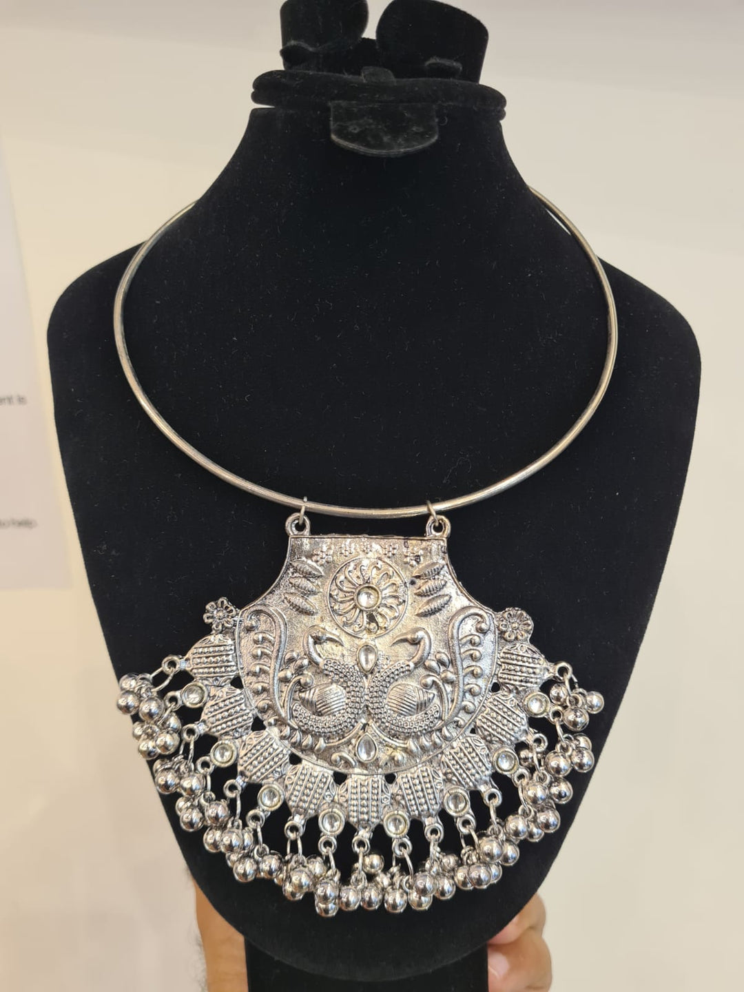 NECKLACE-SILVER