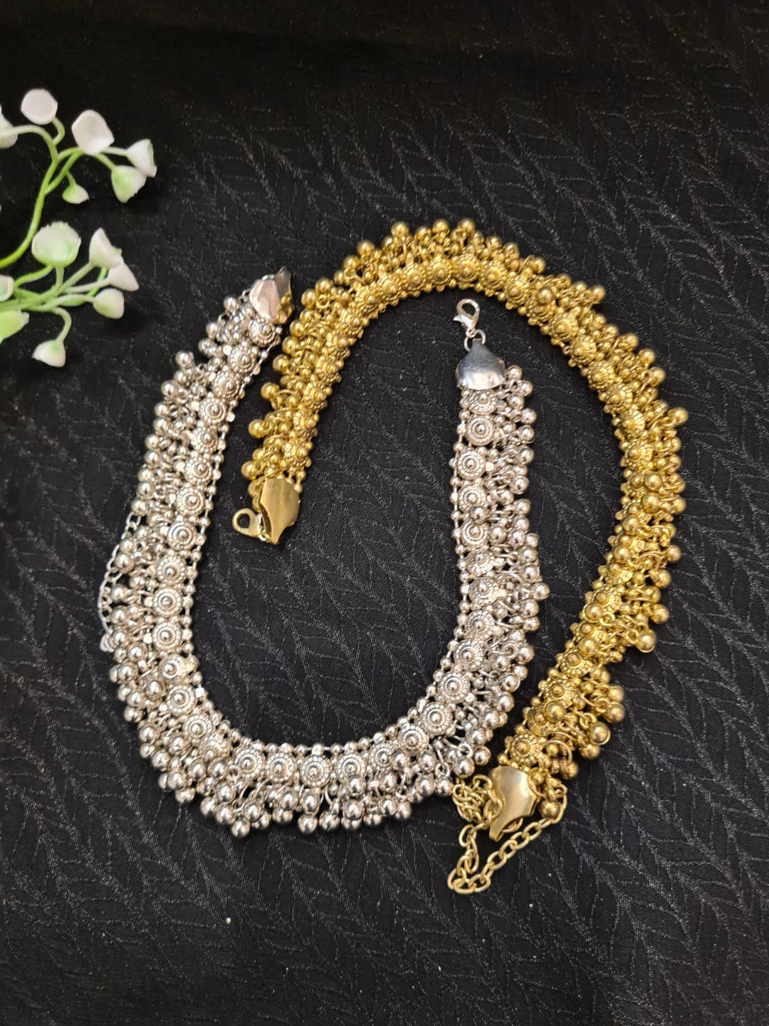 NECKLACE-Choker