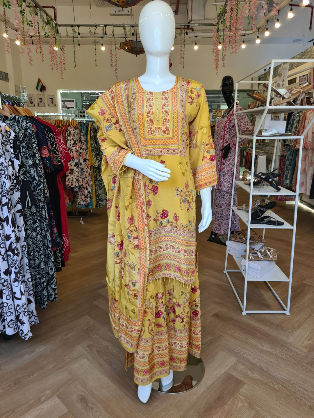 DUPATTA SET-Mustard Floral Mirror