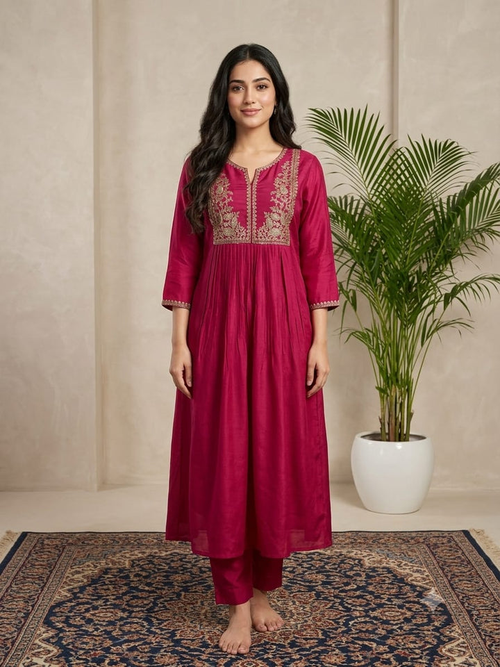 DUPATTA SET Magenta Golden Cut Beads