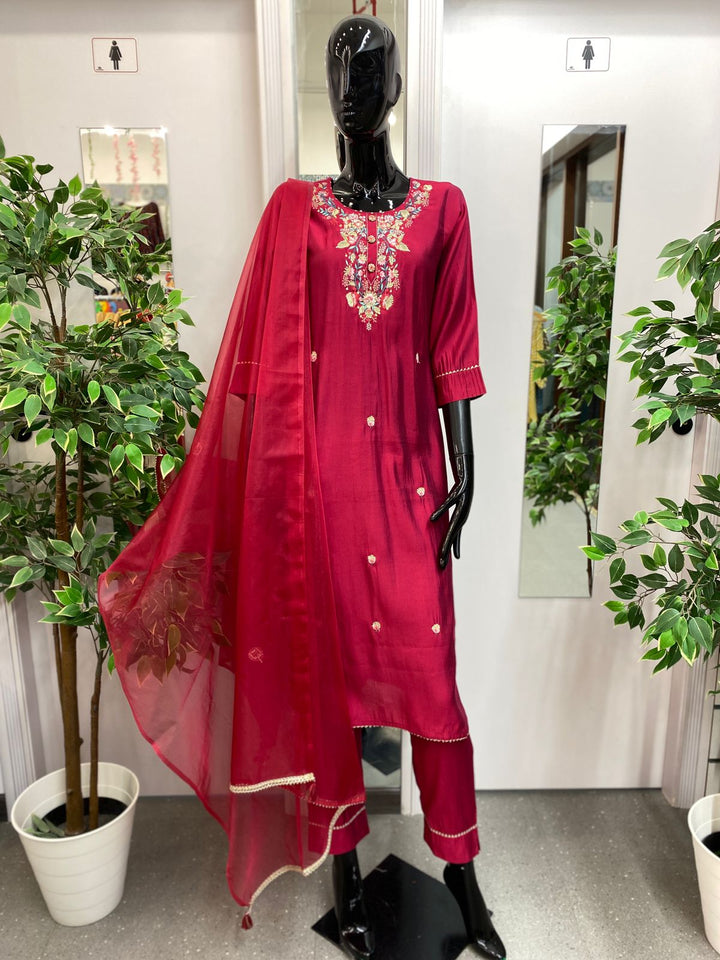 DUPATTA SET-MAROON