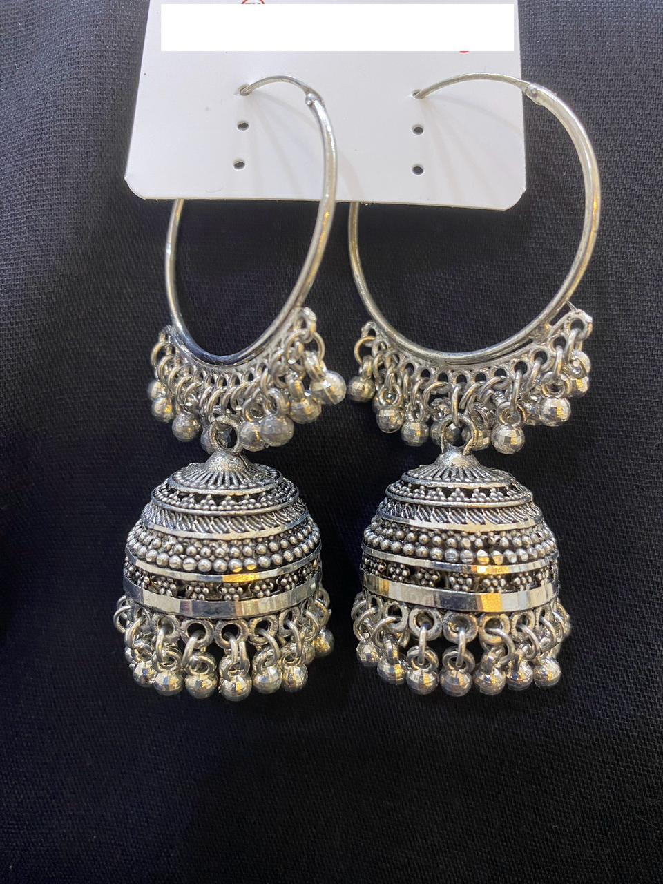 EARRINGS-D