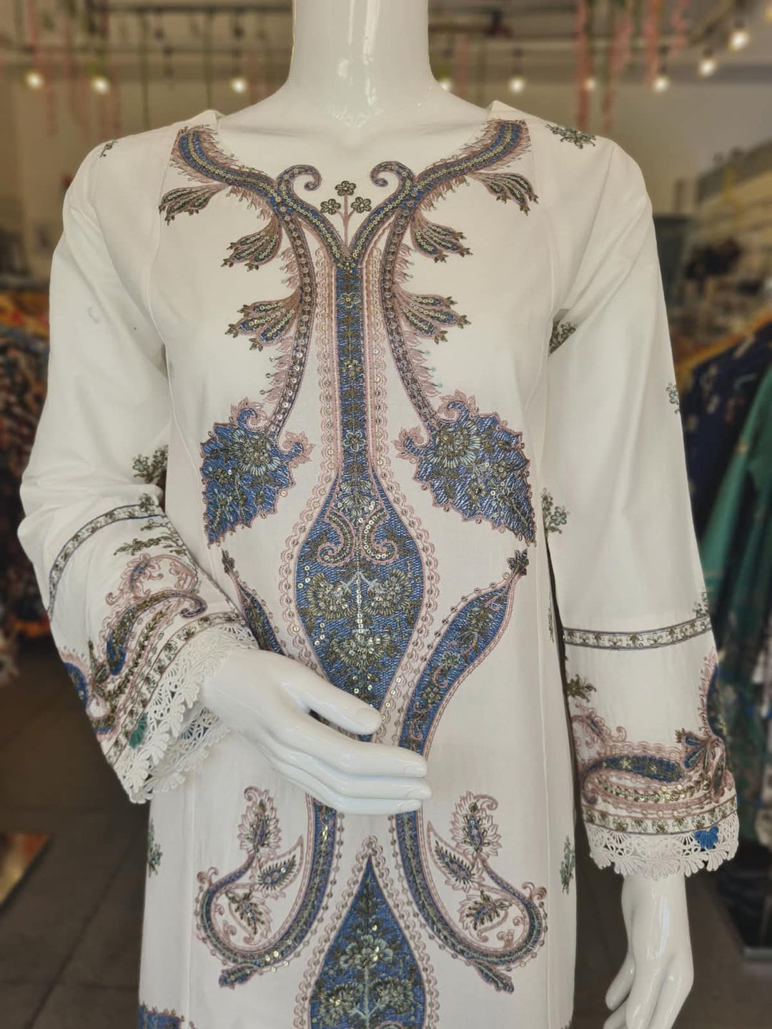 DUPATTA SET-White FBC