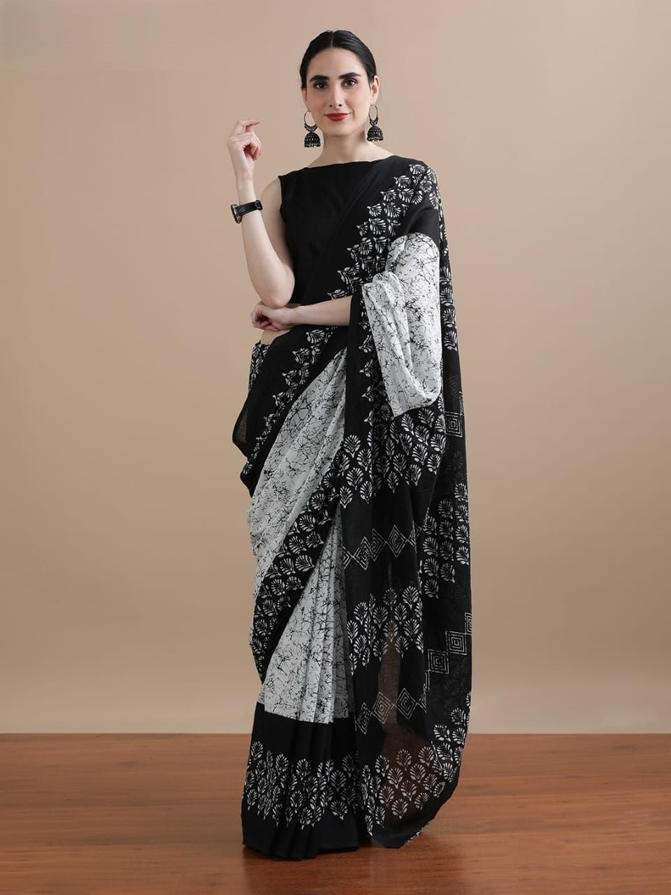 SAREE-B&W Block Print Mulcotton