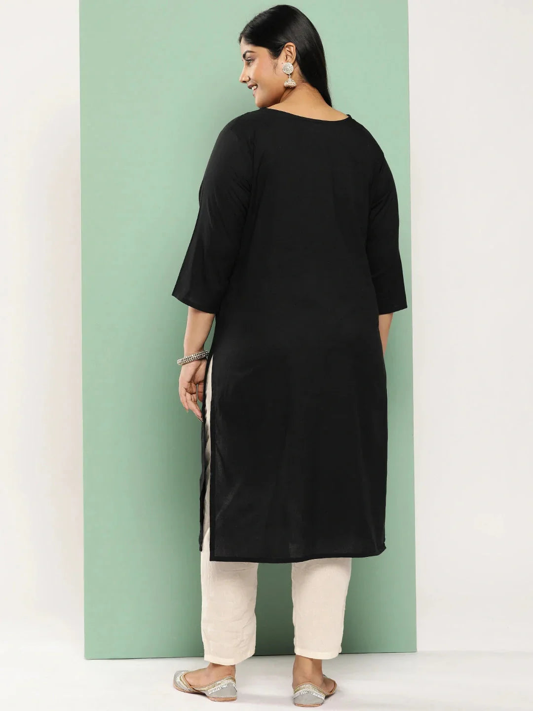 KURTA-Black Embroidered Plus Size