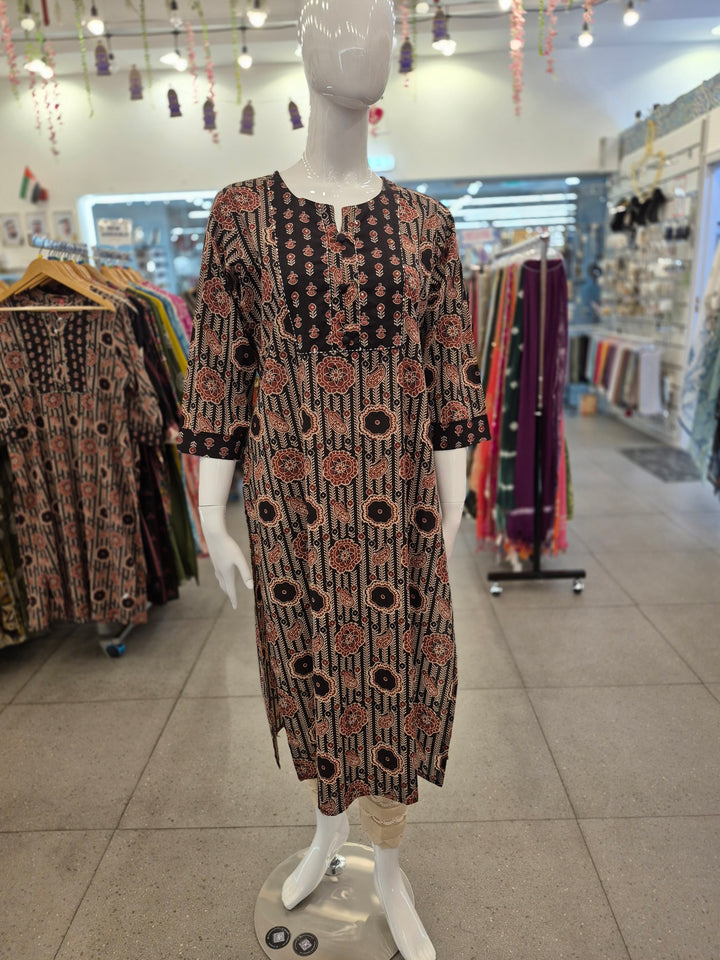 KURTA-Maroon Black Cotton