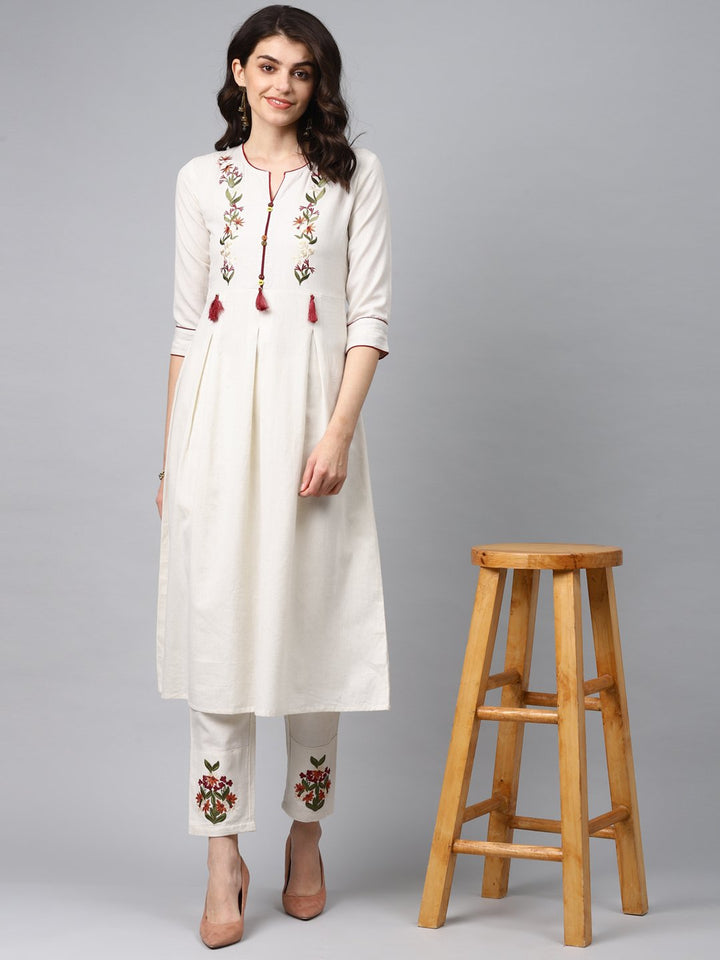 KURTA PANT - Off-White Yoke Design Kurta Set