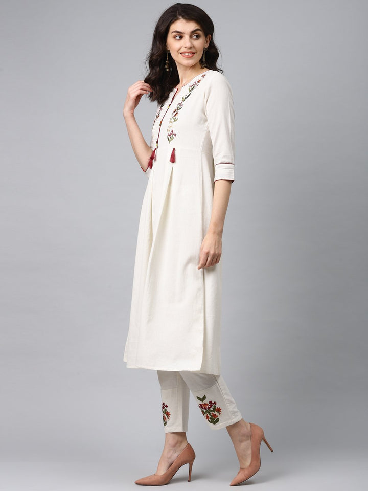 KURTA PANT - Off-White Yoke Design Kurta Set