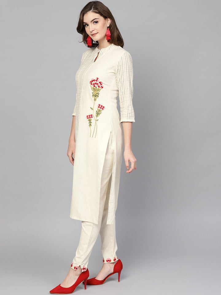 KURTA PANT - Women Off-White Checked Kurta with Trousers