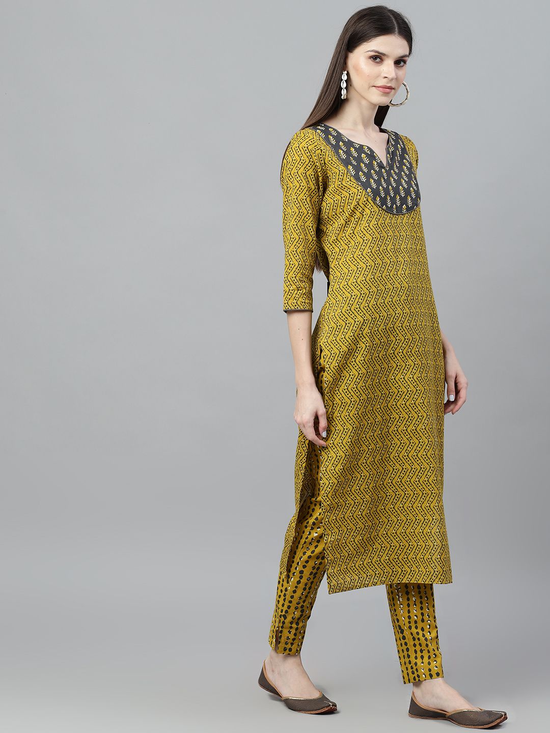 KURTA - Mustard & Grey Printed Straight Kurta