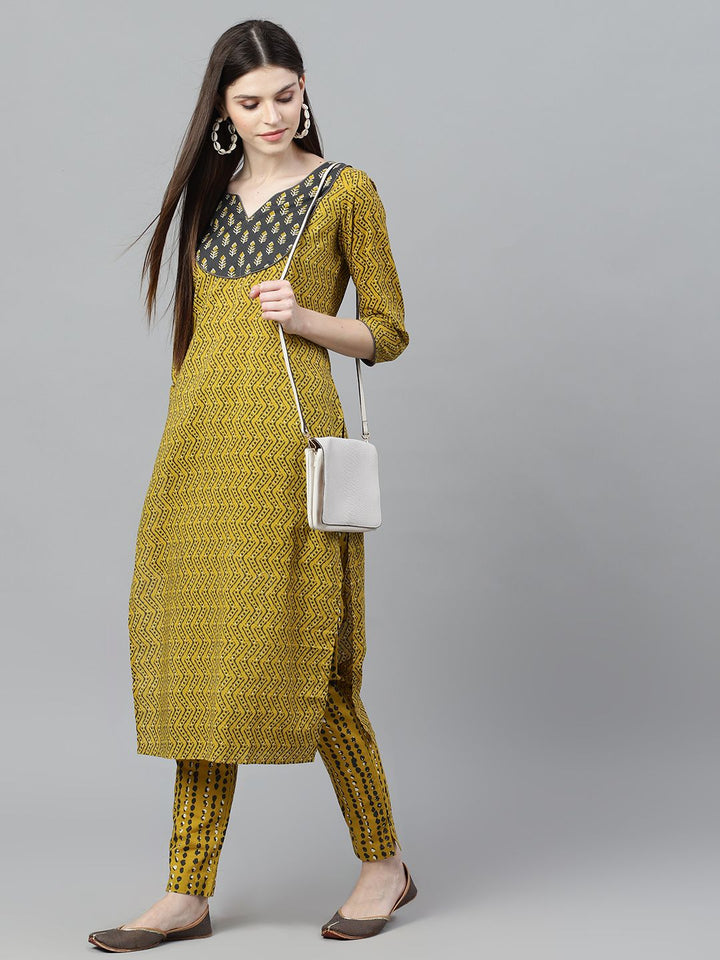 KURTA - Mustard & Grey Printed Straight Kurta